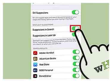 Sådan tillader du Spotlight Search Suggestions på en iPhone 4 trin