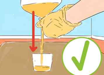 Comment aider une enfant à fournir un échantillon d'urine 13 étapes