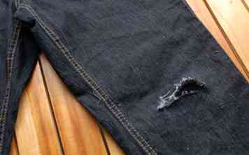 Sådan bekæmpes jeans med en razor 7 trin (med billeder)