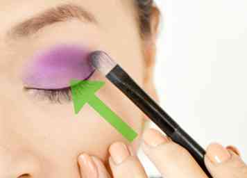 4 façons de faire du maquillage pour les yeux verts