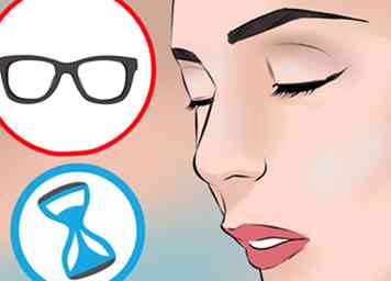 Comment faire votre maquillage si vous portez des lunettes (avec des photos)