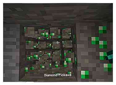 So finden Sie Emeralds in Minecraft - Gunook