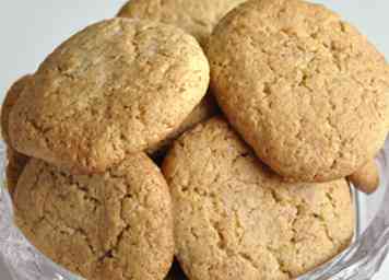 Comment faire des biscuits au beurre d'amande 8 étapes