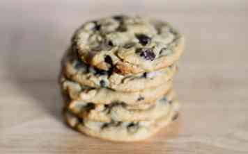 Comment faire des biscuits aux pépites de chocolat avec la pâte achetée en magasin