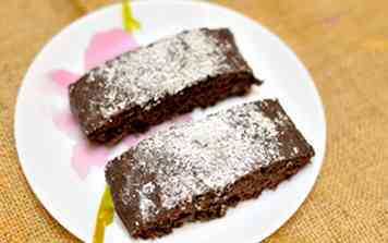 3 façons de faire un gâteau au chocolat et à la noix de coco