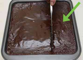 Comment faire des brownies au sirop au chocolat (avec des photos)