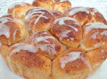 Comment faire des bouchées à la cannelle (avec des photos)