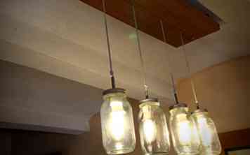 Comment faire un bricolage Mason Jar Chandelier (avec photos)