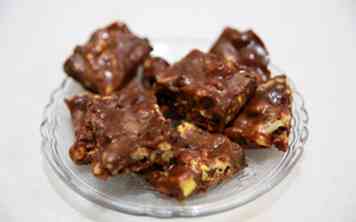 Comment faire facile Fudge Rocky Road 15 étapes (avec photos)