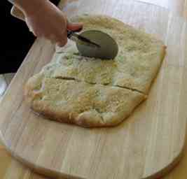 Hoe Focaccia te maken (met afbeeldingen)