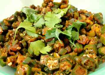 Comment faire Jhatpat Bhindi (plat de légumes indien à base de gombo)