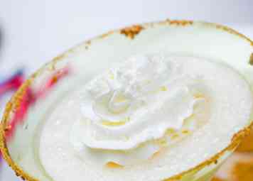 Hoe Key Lime Pie Margaritas maken 4 stappen (met foto's)