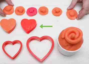 Comment faire de Kool Aid Playdough 11 étapes (avec des photos)