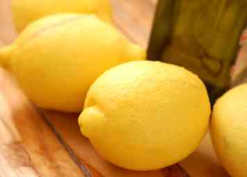Hvordan man laver citron olivenolie 11 trin (med billeder)