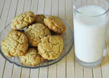 Comment faire des biscuits au beurre d'arachide 12 étapes (avec photos)