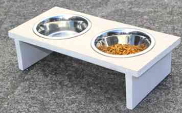 Hoe Raised Dog Bowls (met afbeeldingen) te maken