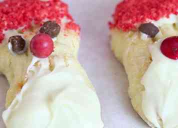 Santa Cookies maken 10 stappen (met afbeeldingen)