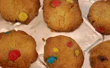 Comment faire des cookies Smartie 13 étapes (avec photos)