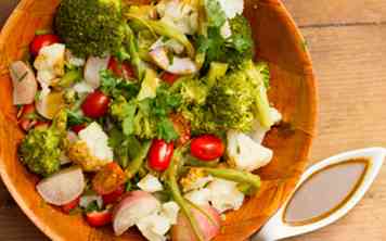 Sådan laver du grøntsagssalat med Curry Soy Vinaigrette 6 trin