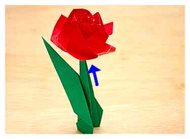 Comment plier une rose papier (avec photos)