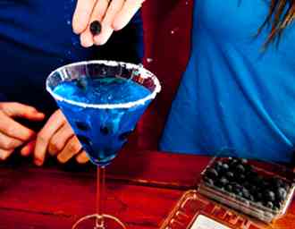 Hoe maak je een Blue Mermaid Martini 8 stappen (met foto's)