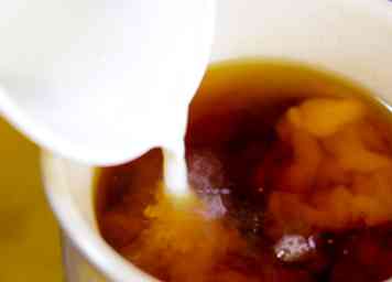 Sådan laver du en kop te Brug mikrobølgeovnen 7 trin