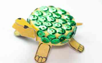 Comment faire une tortue à paillettes à partir d'un couvercle 9 étapes (avec photos)