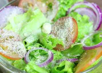 Hvordan man laver den enkleste salat salat 8 trin (med billeder)