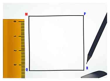 Cómo dibujar un cuadrado 9 pasos (con imágenes)