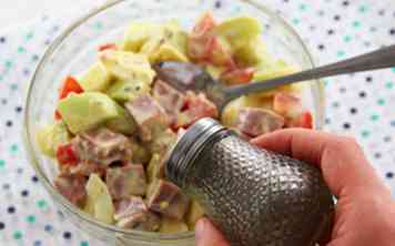 Sådan laver du en Hormel Spam Salat 8 trin (med billeder)