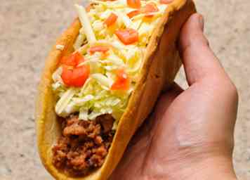 Sådan laver du en Taco Bell Beef Chalupa Supreme 7 trin