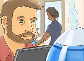 Wie man einen Bart für einen professionellen Blick pflegt: 8 Schritte