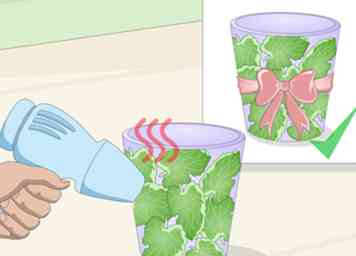 3 måder at lave blade vaser på