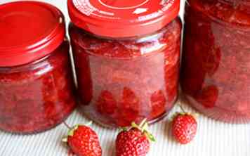 Cómo hacer un ruibarbo y mermelada de fresa con jengibre 10 pasos