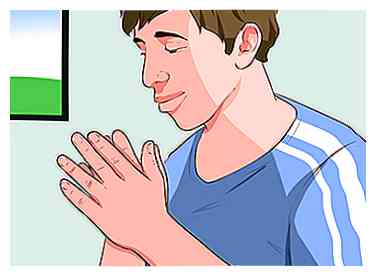2 nemme måder at få bløde hænder på (med billeder)