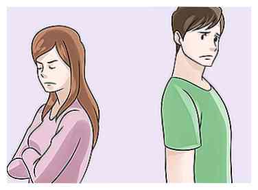 De 2 beste manieren om iemand te laten stoppen met negeren